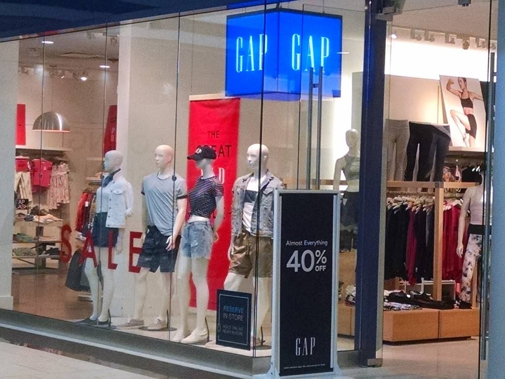 Gap | 460 Orland Square Dr, Orland Park, IL 60462, USA | Phone: (708) 349-3135