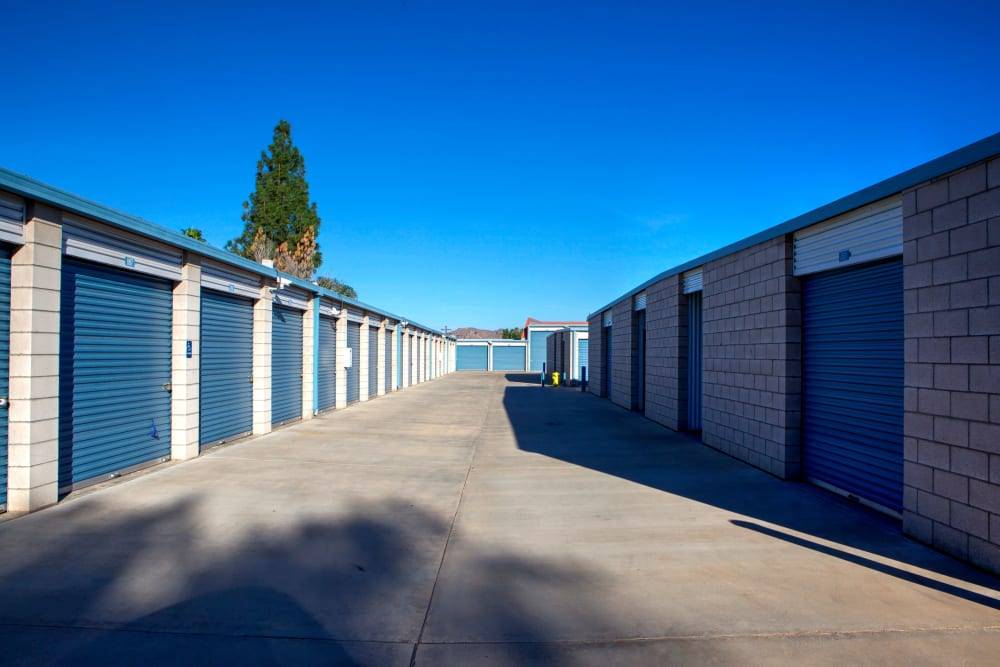 Storage Solutions | 11215 Indiana Ave, Riverside, CA 92503, USA | Phone: (951) 446-1852