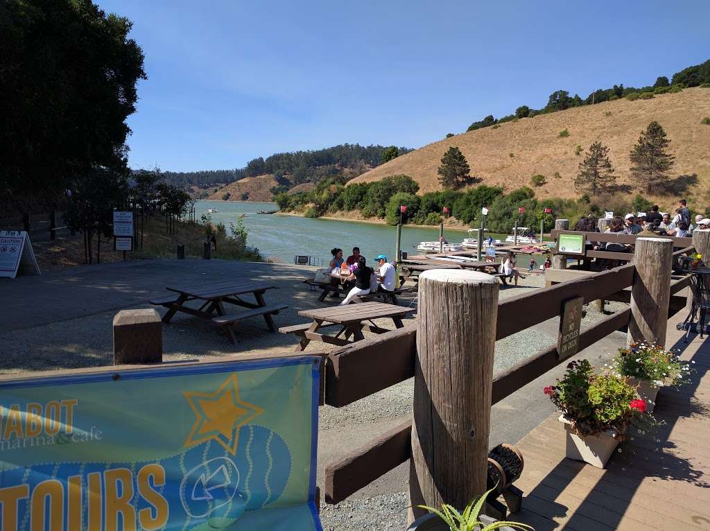 Lake Chabot Fishing Outfitters | 17930 Lake Chabot Rd, Castro Valley, CA 94546 | Phone: (510) 247-2526