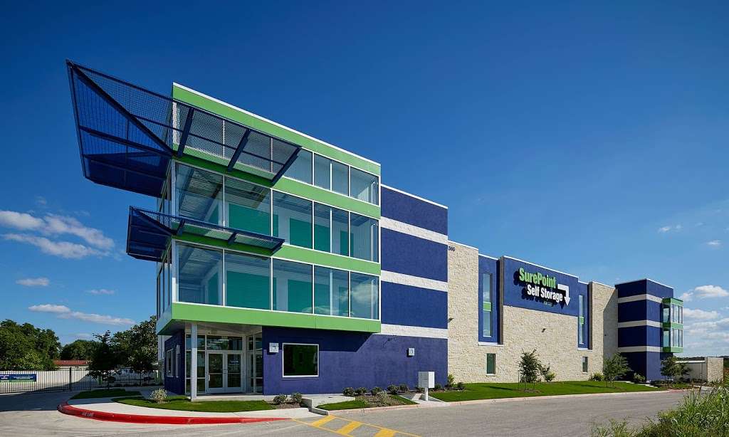 SurePoint Self Storage - FM 3009 | 17305 IH 35 N, Schertz, TX 78154, USA | Phone: (210) 617-3917