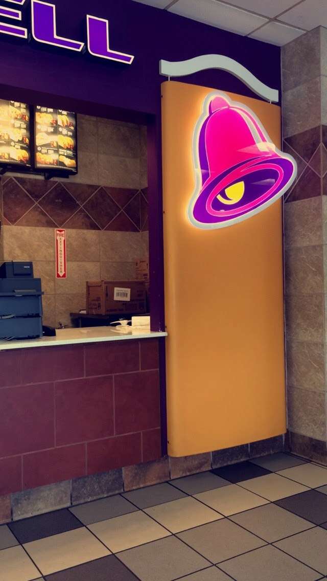 Taco Bell Express | 2 Simpson Rd, Columbia, NJ 07832, USA | Phone: (908) 496-4124