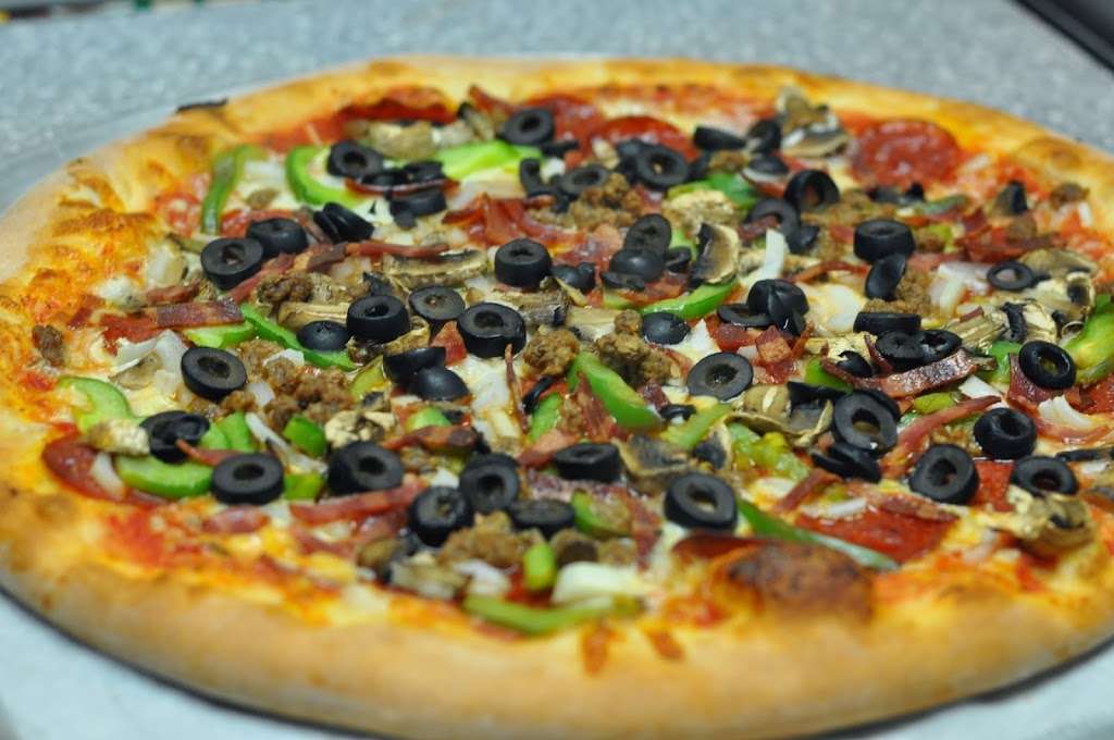 Roma Pizza | 360 Old Colony Rd, Norton, MA 02766, USA | Phone: (508) 222-9777