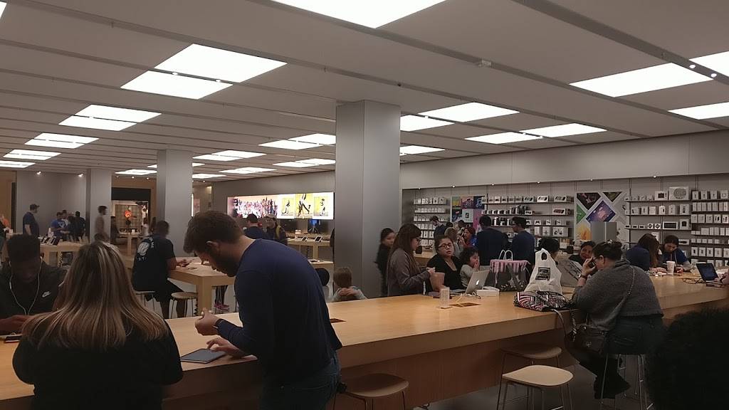 Apple NorthPark Center | 8687 N Central Expy, Dallas, TX 75225, USA | Phone: (214) 765-0820