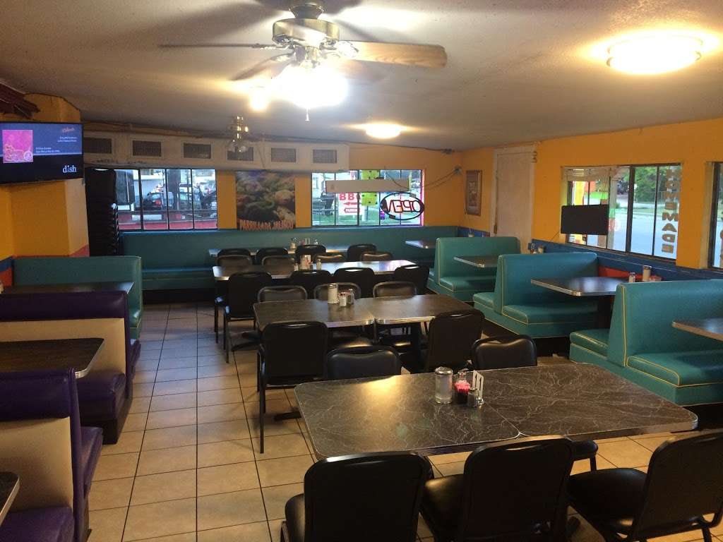 El Sabrosito Jalisco Restaurant | 118 N Weidner Rd, San Antonio, TX 78233, USA | Phone: (210) 653-1597