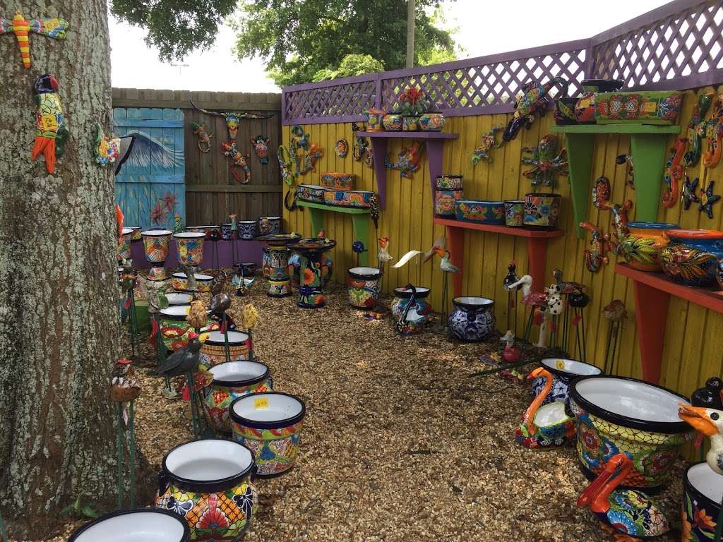 Gilded Matildas | 315 N Main St, Wildwood, FL 34785, USA | Phone: (352) 476-5531