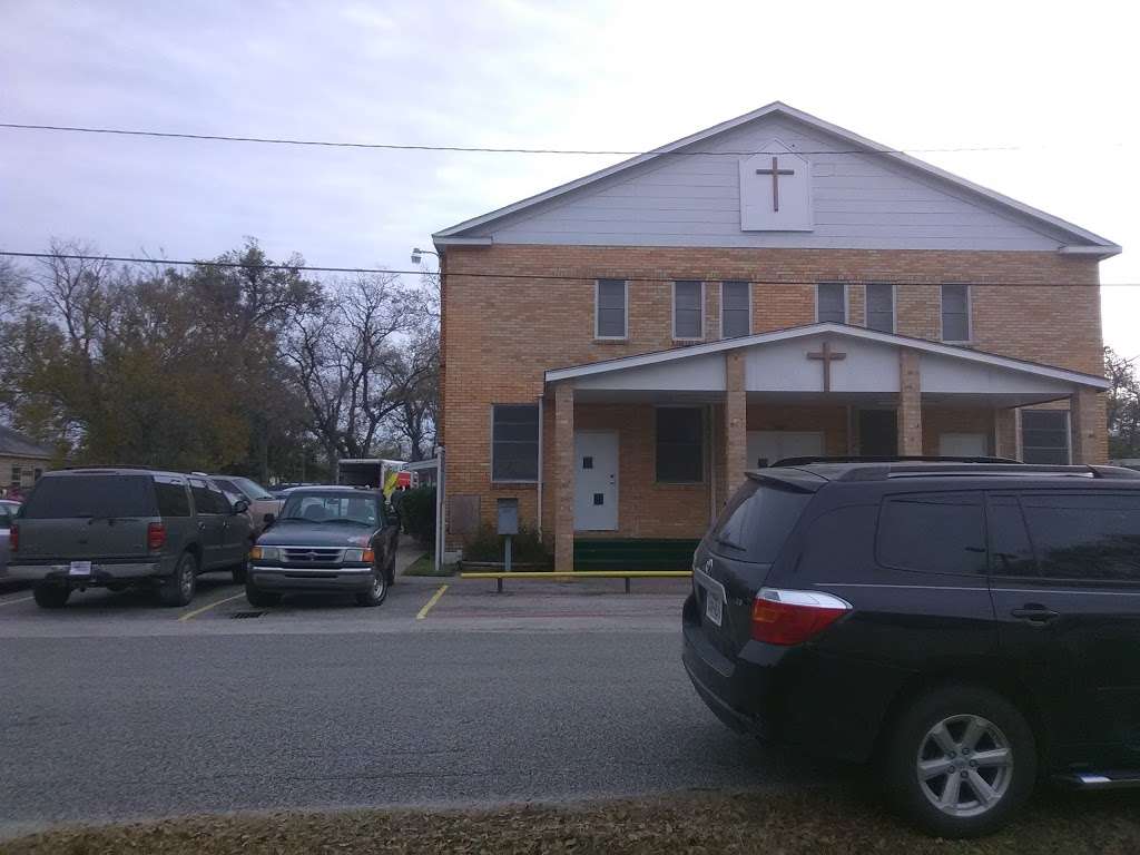 Trinity Gardens First Baptist Church | 6610 Wileyvale Rd, Houston, TX 77028, USA | Phone: (713) 633-7828