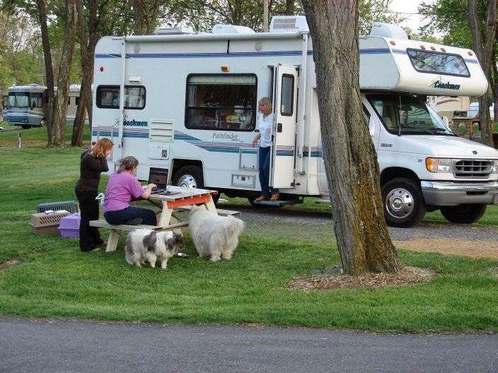 Candy Hill Campground | 165 Ward Ave, Winchester, VA 22602, USA | Phone: (540) 662-8010