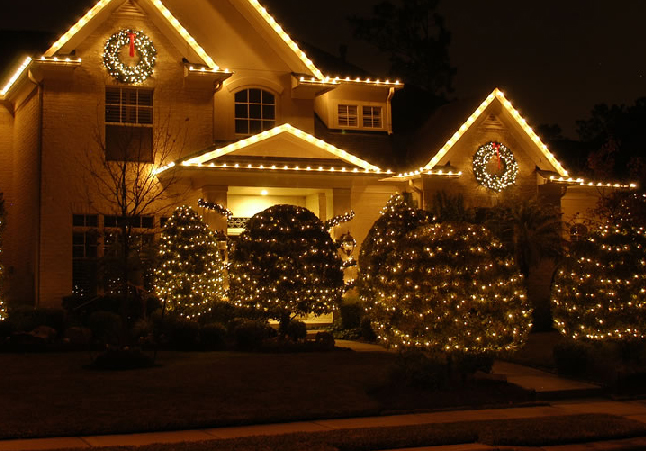 Dennington Decor Holiday Lighting | 3802 Prairie Ln, Austin, TX 78728, USA | Phone: (512) 872-5937