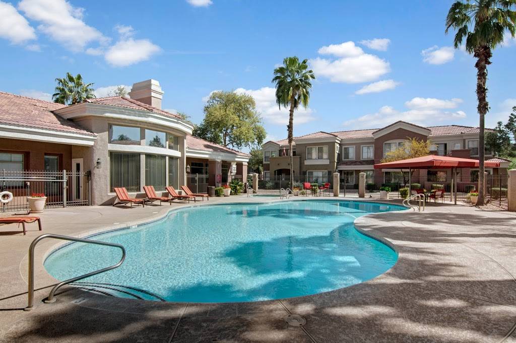 Dobson Towne Centre Apartment Homes | 1817 N Dobson Rd, Chandler, AZ 85224, USA | Phone: (480) 565-6463