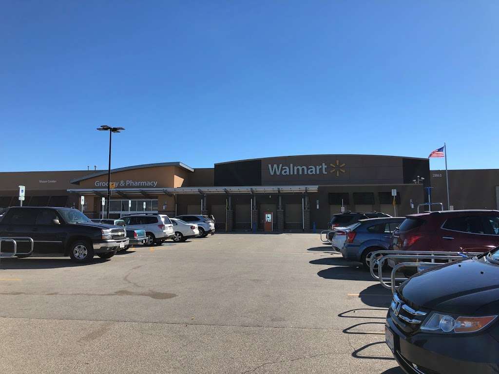 Walmart Supercenter | 2863 Heritage Dr, Delafield, WI 53018, USA | Phone: (262) 646-8858