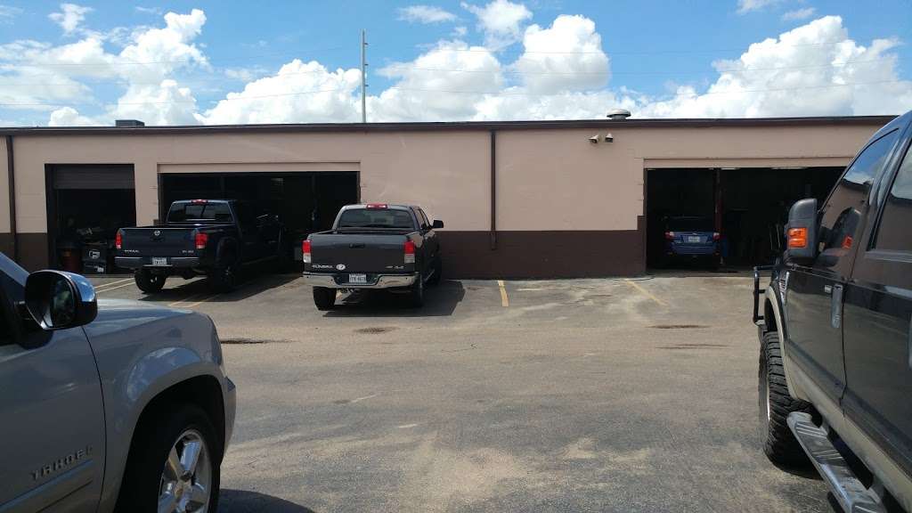 Southwest Houston Tire Sales | 5818 Bissonnet St, Houston, TX 77081, USA | Phone: (713) 664-7731