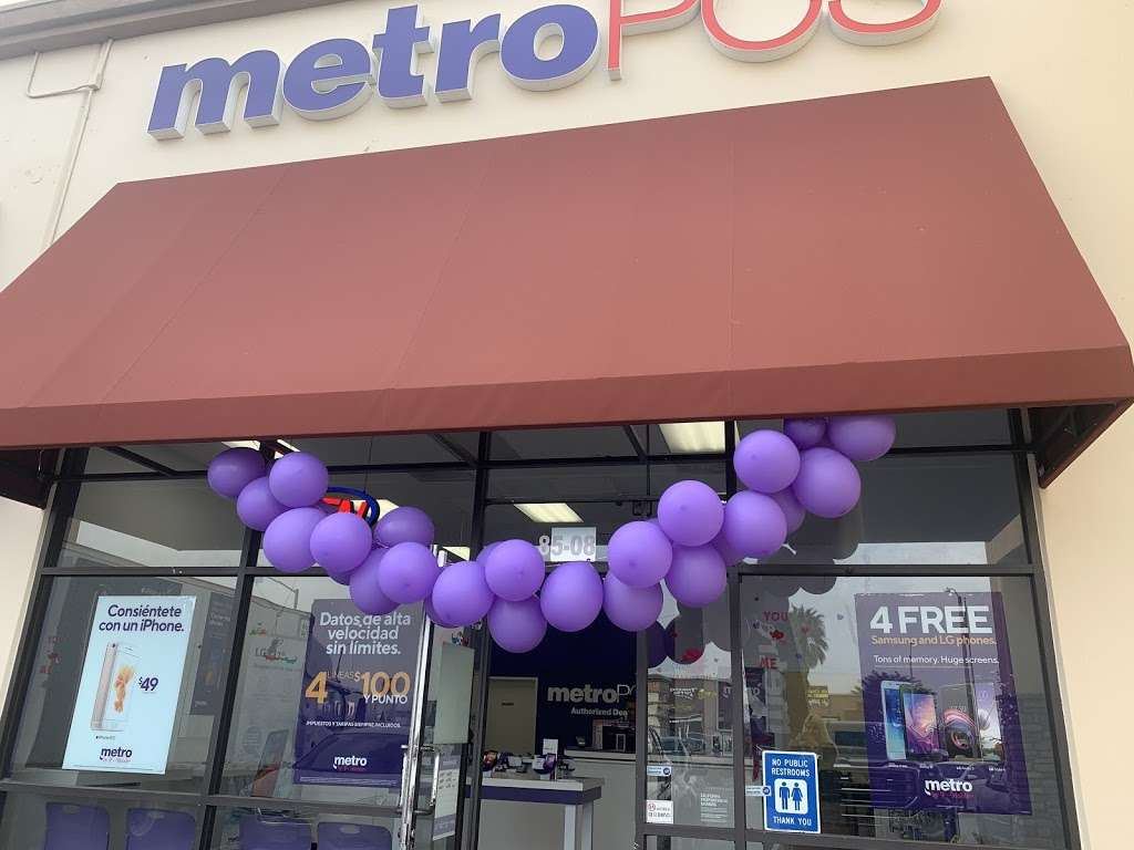 Metro by T-Mobile | 85 Ramona Expy Ste 8, Perris, CA 92571, USA | Phone: (951) 657-7202