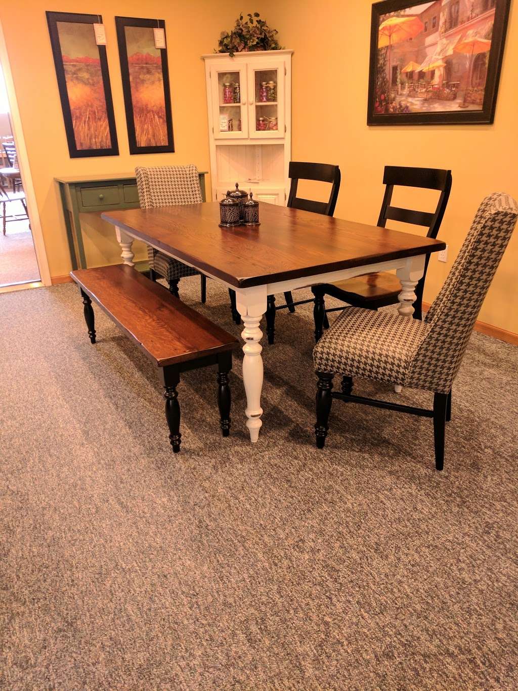 Reed Furniture Inc | 1137, 820 N Wisconsin St, Elkhorn, WI 53121, USA | Phone: (262) 723-2686