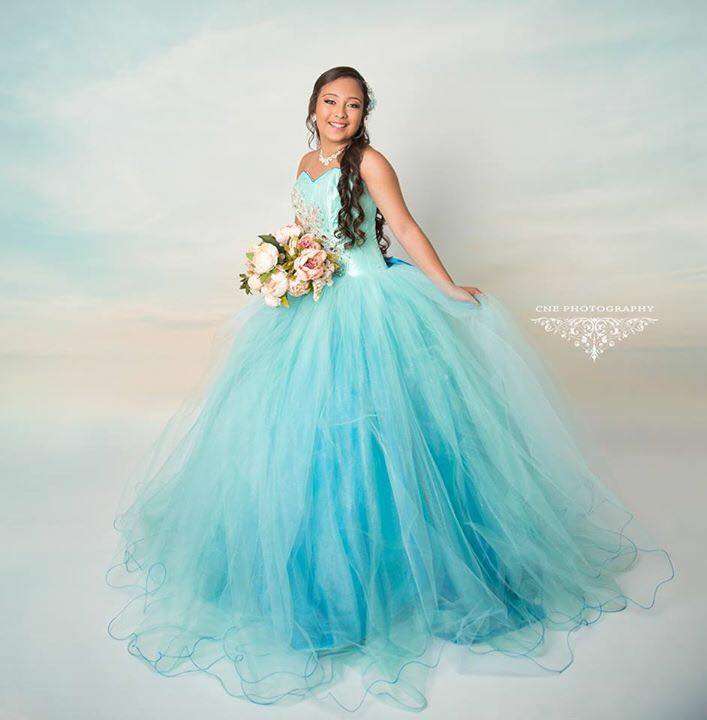 Mis Quince Boutique | 3980 Georgetown Rd #A, Indianapolis, IN 46254, USA | Phone: (317) 423-9540