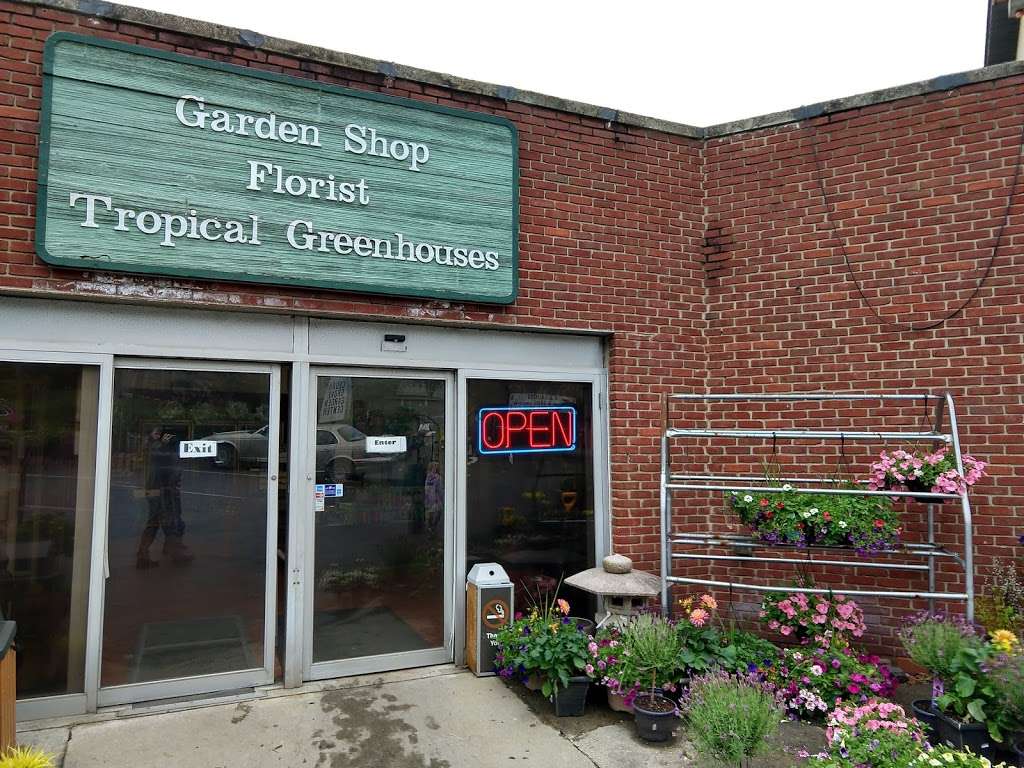 Cedar Grove Garden Center | 1201 Pompton Ave, Cedar Grove, NJ 07009, USA | Phone: (973) 256-1950