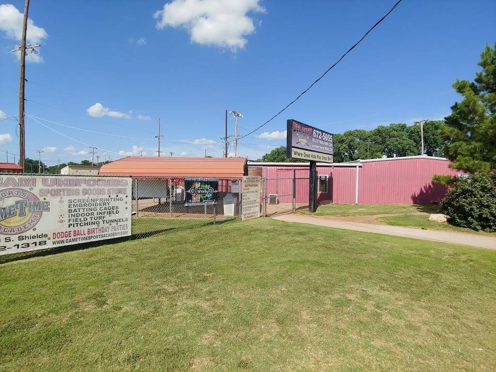 Del City Ball Park | 1900 S Sunnylane Rd, Oklahoma City, OK 73115, USA | Phone: (405) 672-5055