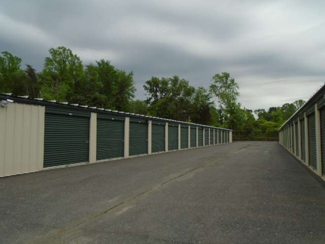 Mantua Self Storage | 445 Main St, Mantua Township, NJ 08051, USA | Phone: (856) 464-9200