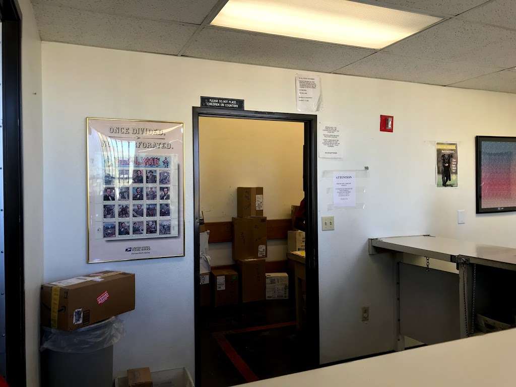 US Post Office Annex | 38917 20th St E #701G, Palmdale, CA 93550, USA | Phone: (661) 266-2504