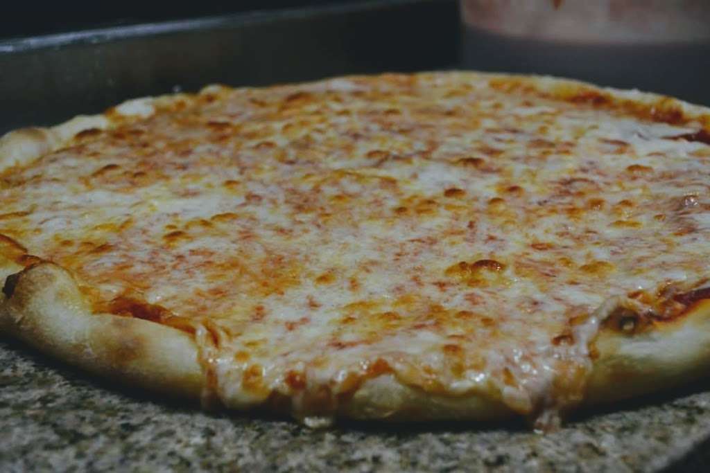 Marietta Pizza and Grill | 132 W Market St, Marietta, PA 17547, USA | Phone: (717) 604-1134