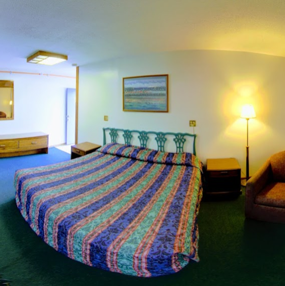 American Inn Motel | 39018 N Sheridan Rd, Beach Park, IL 60099, USA | Phone: (847) 275-7469