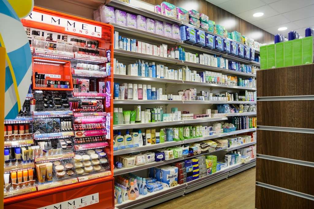 Muswell Hill Pharmacy | 110 Fortis Green Rd, London N10 3HN, UK | Phone: 020 8883 1313