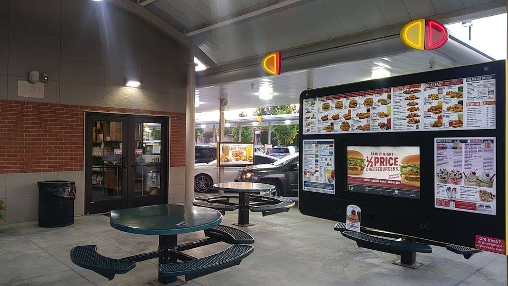 Sonic Drive-In | 301 NE 91 St, Kansas City, MO 64155 | Phone: (816) 468-1999