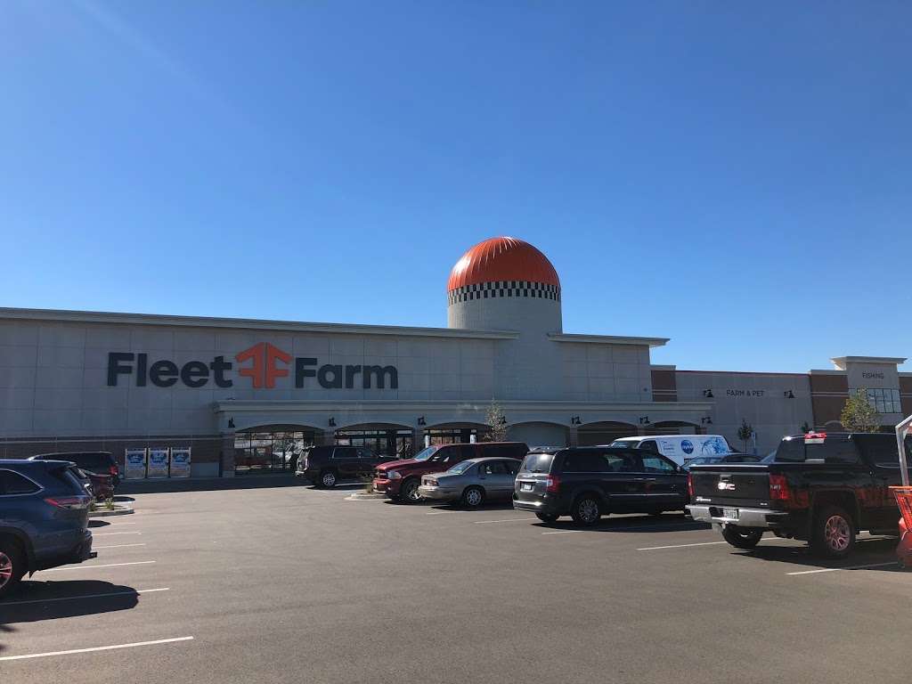 Fleet Farm | Pabst Farms Circle, 1555 Pabst Farms Blvd, Oconomowoc, WI 53066 | Phone: (262) 468-5642