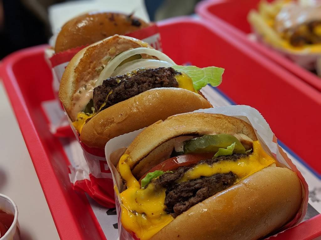 In-N-Out Burger | 310 N, Harvey Dr, Glendale, CA 91206, USA | Phone: (800) 786-1000