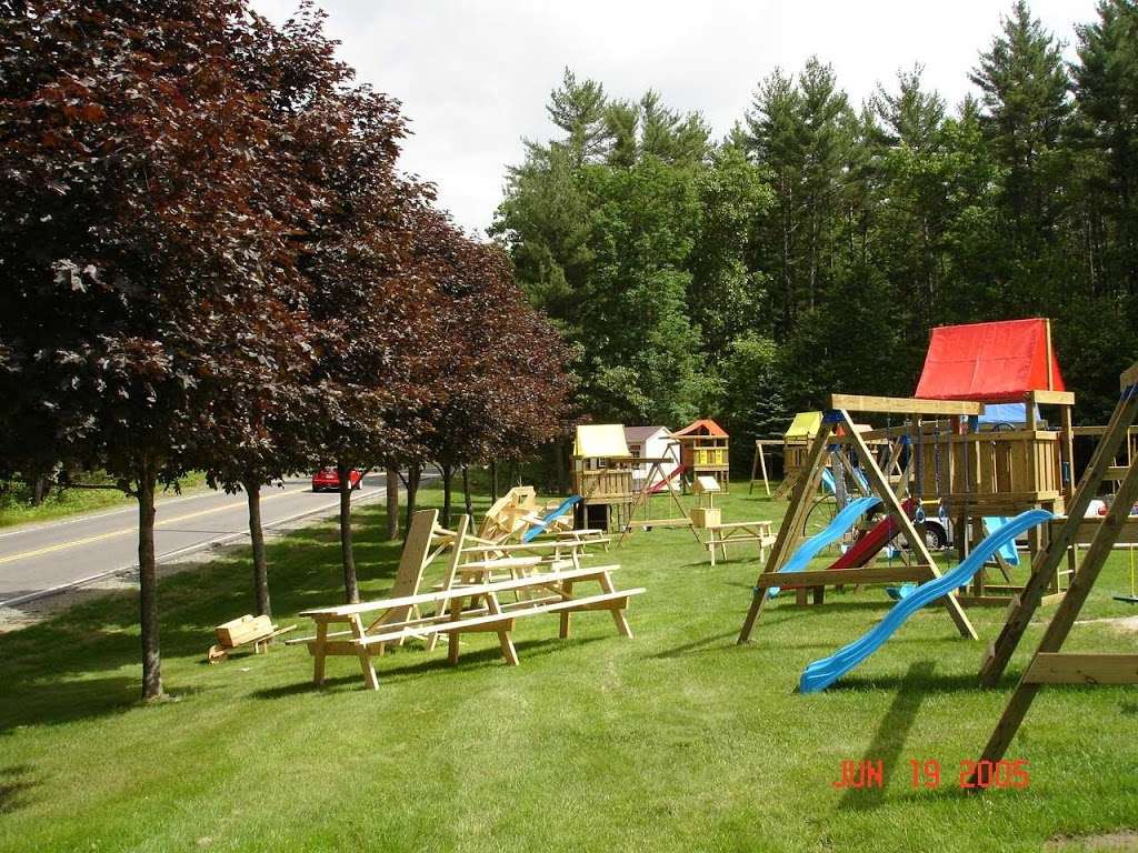 The Picnic Table Factory | 137 Rockingham Rd, Windham, NH 03087, USA | Phone: (603) 432-8734