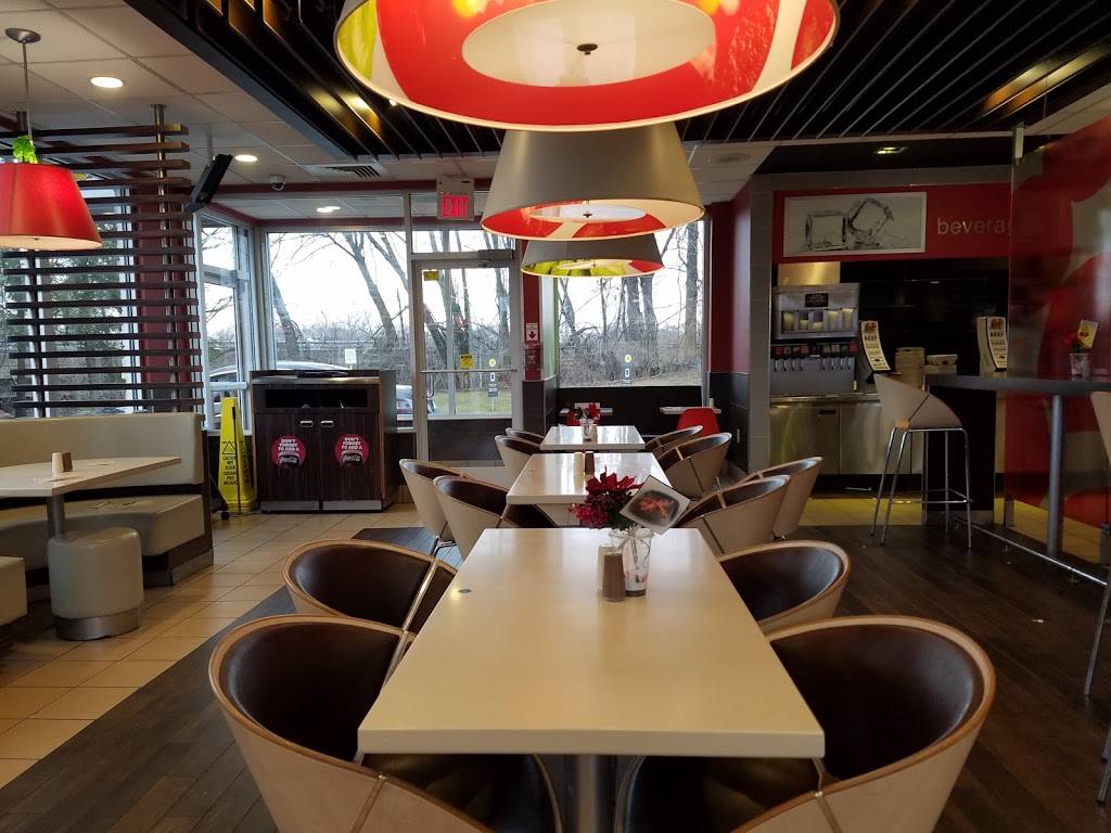 McDonalds | 2326 Market St, Linwood, PA 19061, USA | Phone: (610) 859-8362