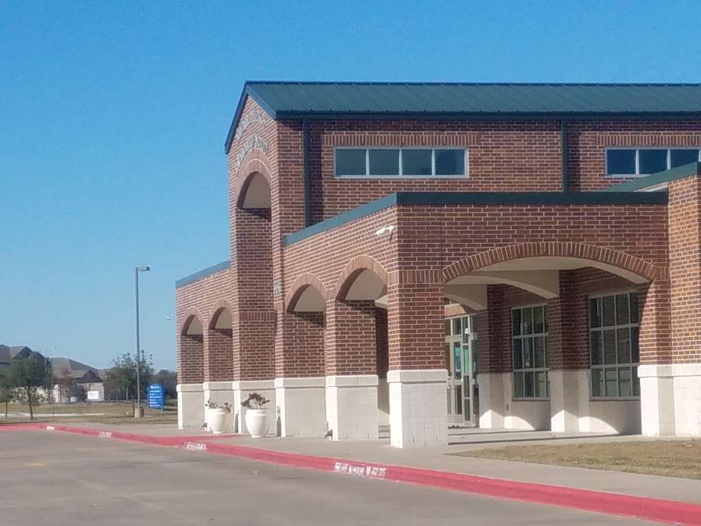 Savannah Lakes Elementary | 5151 Savannah Pkwy, Rosharon, TX 77583 | Phone: (281) 245-3214