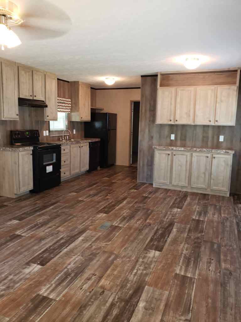 Boomer Manufactured Home Community | 2401 SE 44th St #45, Oklahoma City, OK 73129, USA | Phone: (405) 400-6929