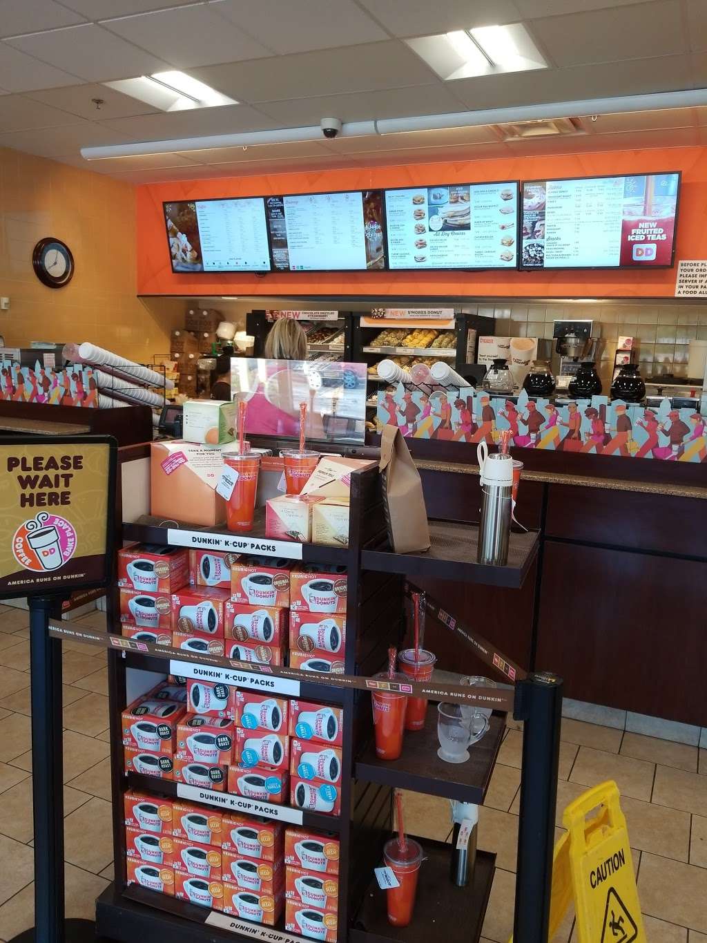 Dunkin | 700 S Main St, Sharon, MA 02067, USA | Phone: (781) 784-6074