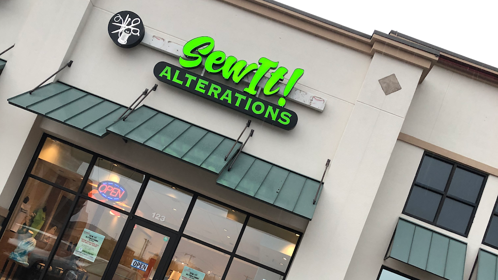 Sew It Alterations | 807 E A St #123, Jenks, OK 74037, USA | Phone: (918) 209-4749