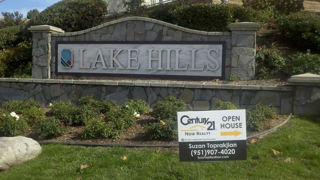 Lake Hills Reserve Park | 16310 Village Meadow Dr, Riverside, CA 92503, USA | Phone: (951) 850-2704