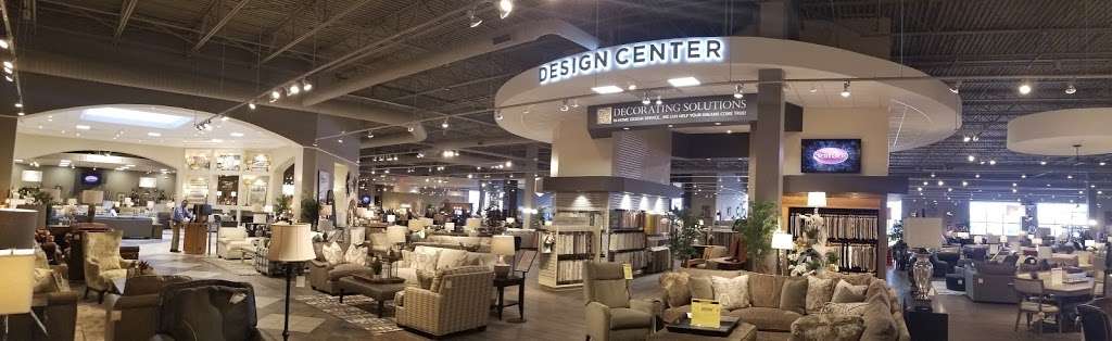 Steinhafels Furniture | 5846 Northwest Hwy, Crystal Lake, IL 60014, USA | Phone: (262) 436-4600