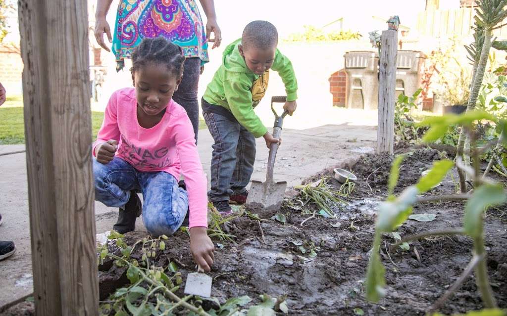 Little Seedlings Preschool | 8816 S 5th Ave, Inglewood, CA 90305, USA | Phone: (424) 732-9077