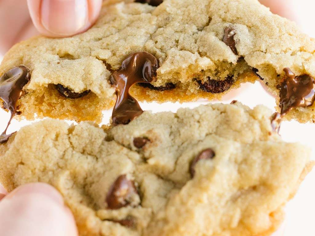 Tiffs Treats Cookie Delivery | 4280 Lavon Dr #236, Garland, TX 75040, USA | Phone: (469) 666-3800