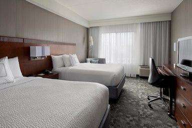 Courtyard by Marriott Boston Milford | 10 Fortune Blvd, Milford, MA 01757, USA | Phone: (508) 634-9500