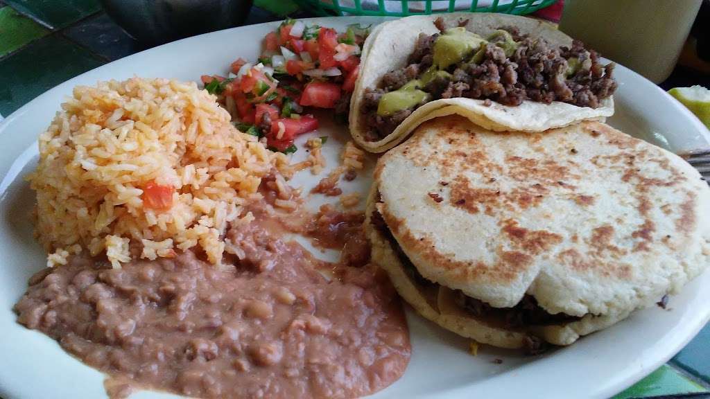 Taquerías El Alteño | 4627, 6917 Harrisburg Blvd, Houston, TX 77011, USA | Phone: (713) 926-1302