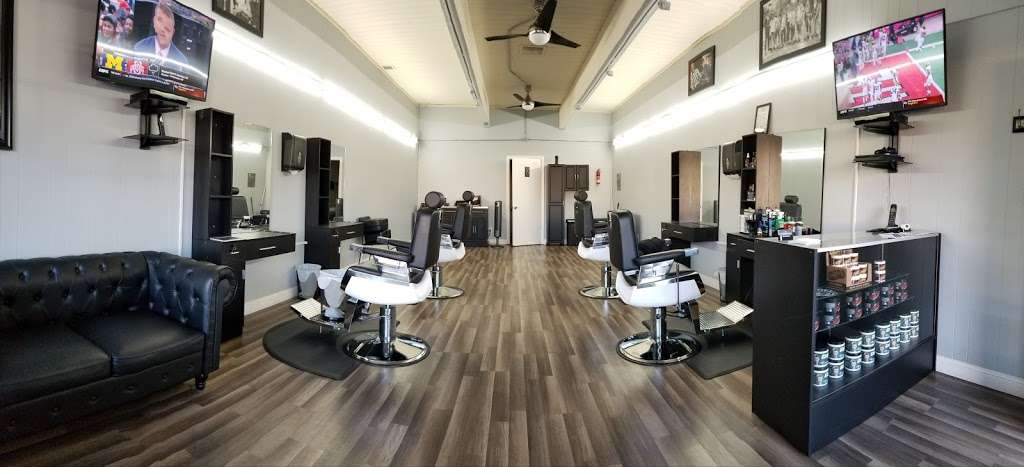 The Barber Club | 411 E Port Hueneme Rd, Port Hueneme, CA 93041, USA | Phone: (805) 246-5120