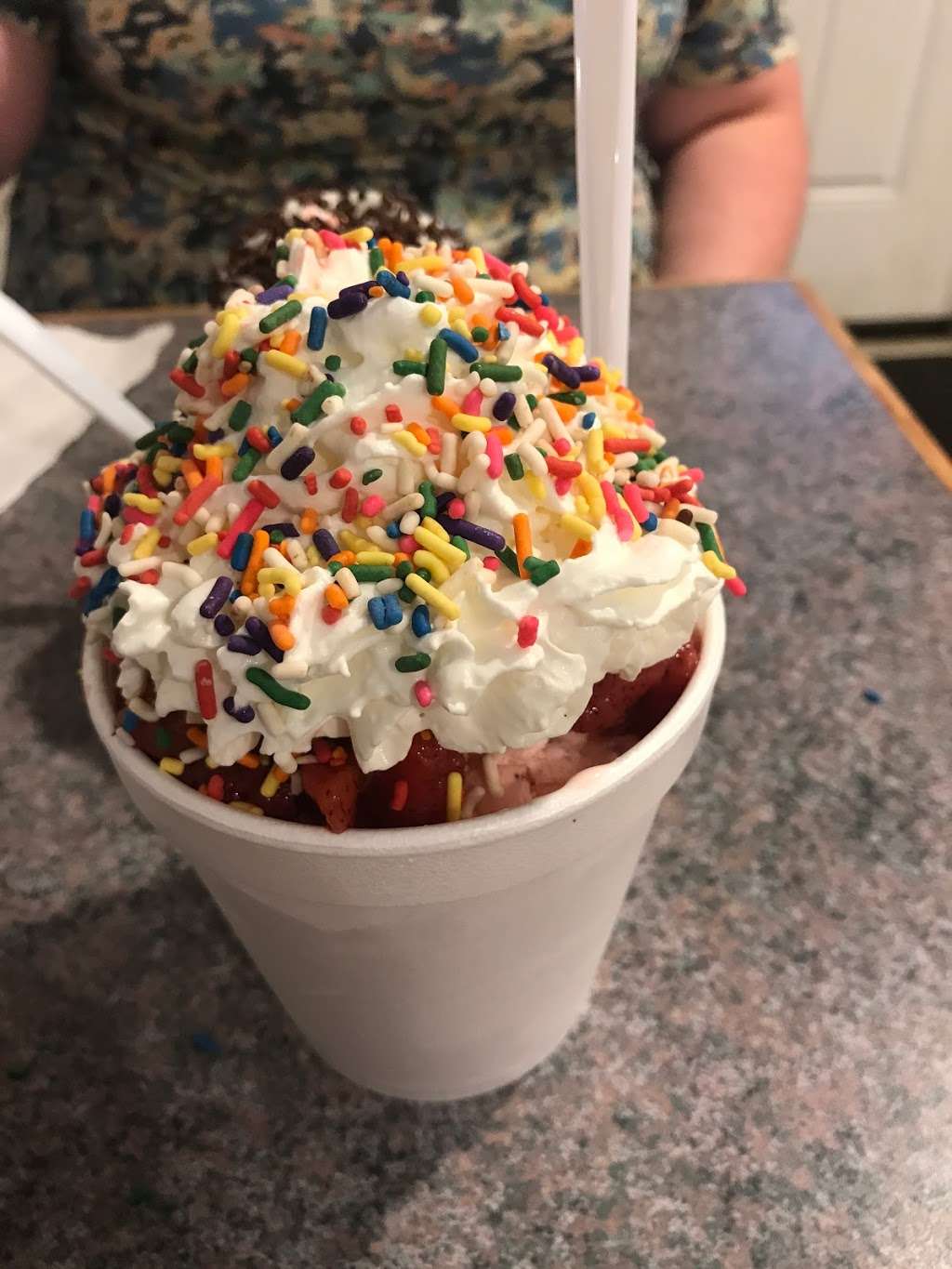 Jeff and Marias Old Fashioned Ice Cream and Food | 918 Salem St, Groveland, MA 01834, USA | Phone: (978) 891-3575