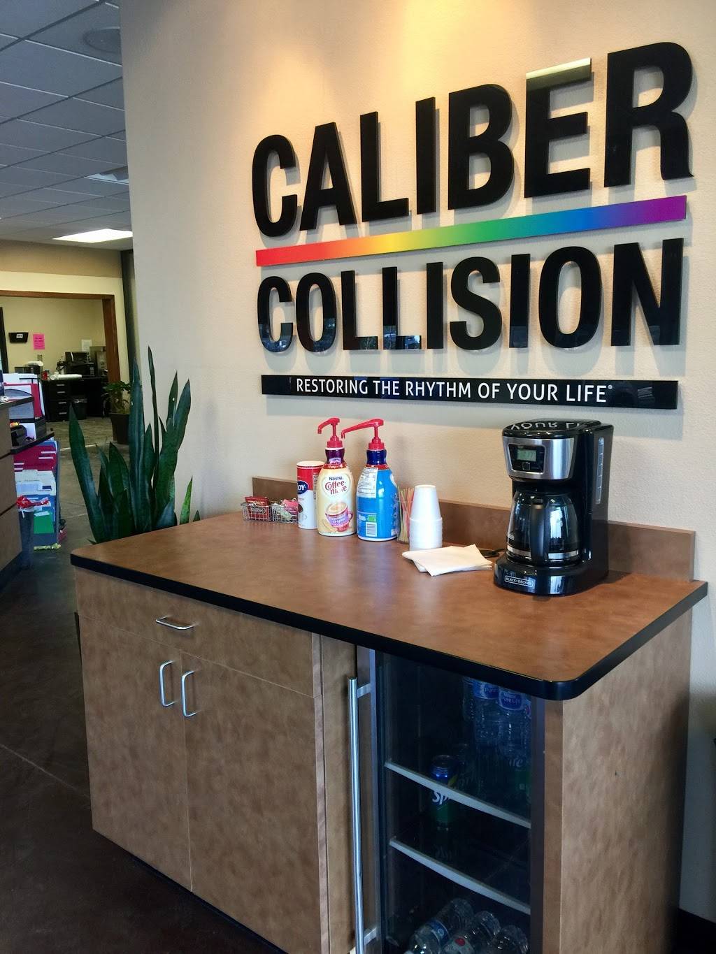 Caliber Collision | 2201 Glendale Ave, Sparks, NV 89431, USA | Phone: (775) 353-4400