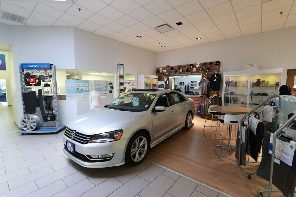 Hall Volkswagen | 19809 W Bluemound Rd, Brookfield, WI 53045, USA | Phone: (262) 782-5300