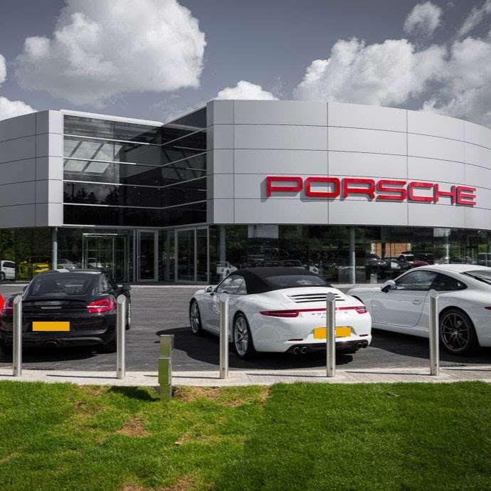 Porsche Centre East London | Gallions Park, 101 Woolwich Manor Way, London E6 6EY, UK | Phone: 020 3792 0853