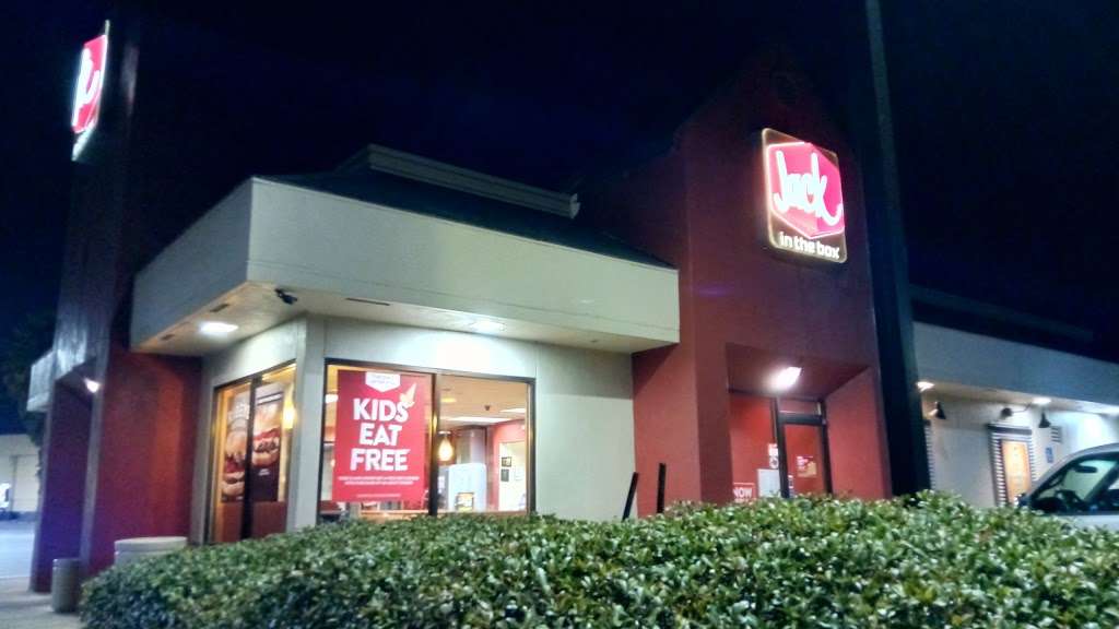 Jack in the Box | 7019 N Sam Houston Pkwy E, Humble, TX 77396, USA | Phone: (281) 441-3704