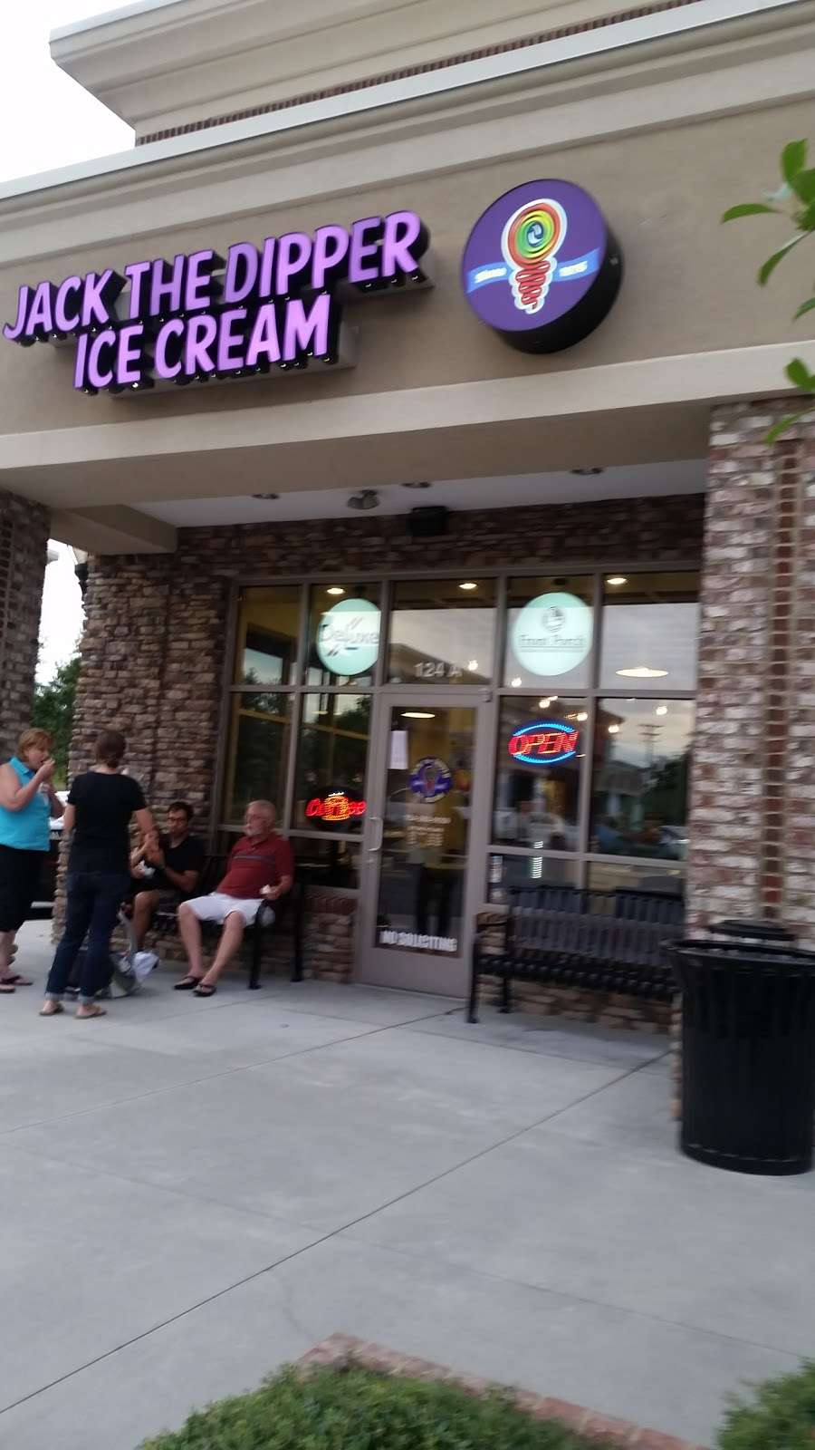 Jack the Dipper Ice Cream | 124 Argus Ln A, Mooresville, NC 28117, USA | Phone: (704) 360-9059