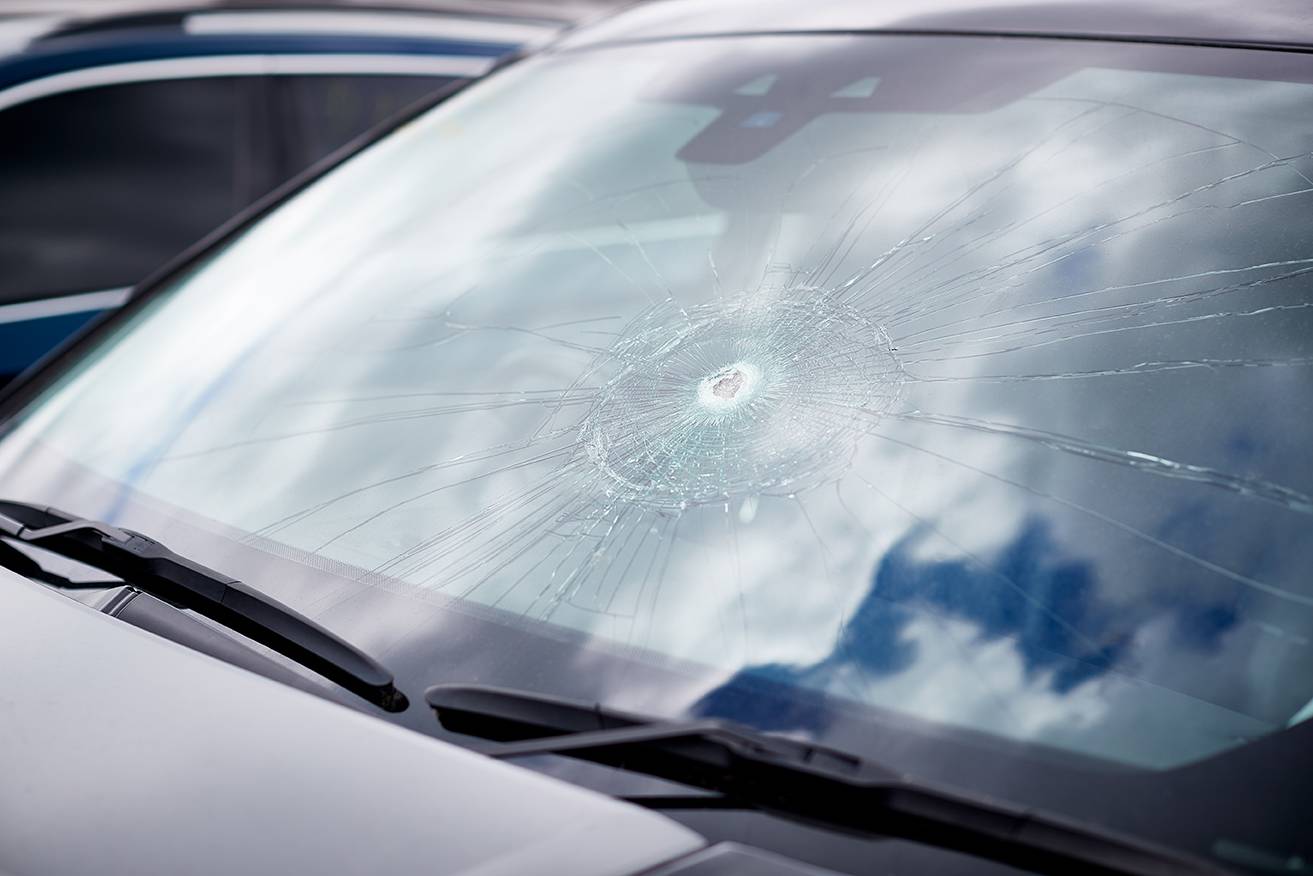 Apple Auto Glass | 45945 Trefoil Ln STE 169, Sterling, VA 20166, United States | Phone: (703) 300-9065