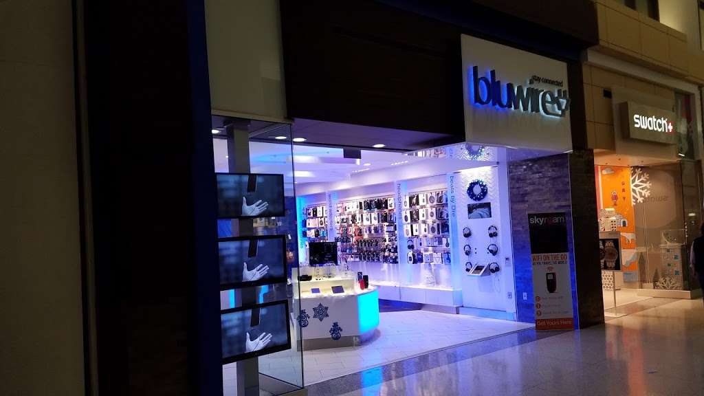 Bluwire | 1 Newark International Airport St, Newark, NJ 07114, USA