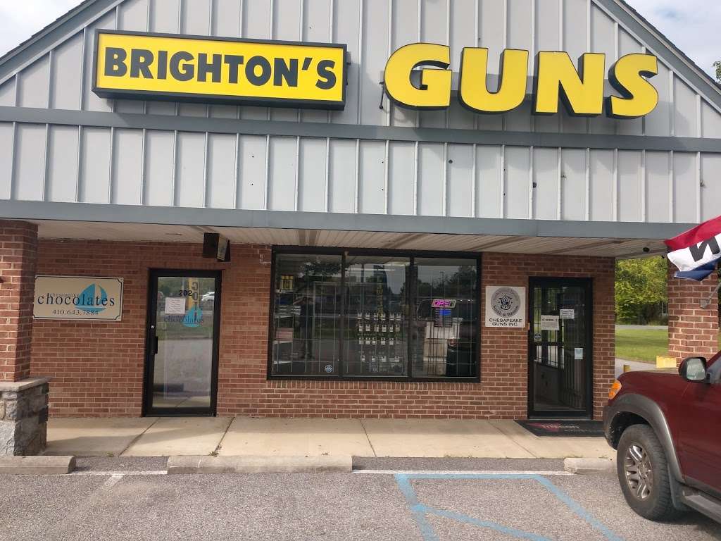 Brightons Guns | 200 Island Plaza Ct, Stevensville, MD 21666 | Phone: (410) 643-4788